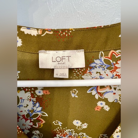 Loft floral blouse - Picture 3 of 4